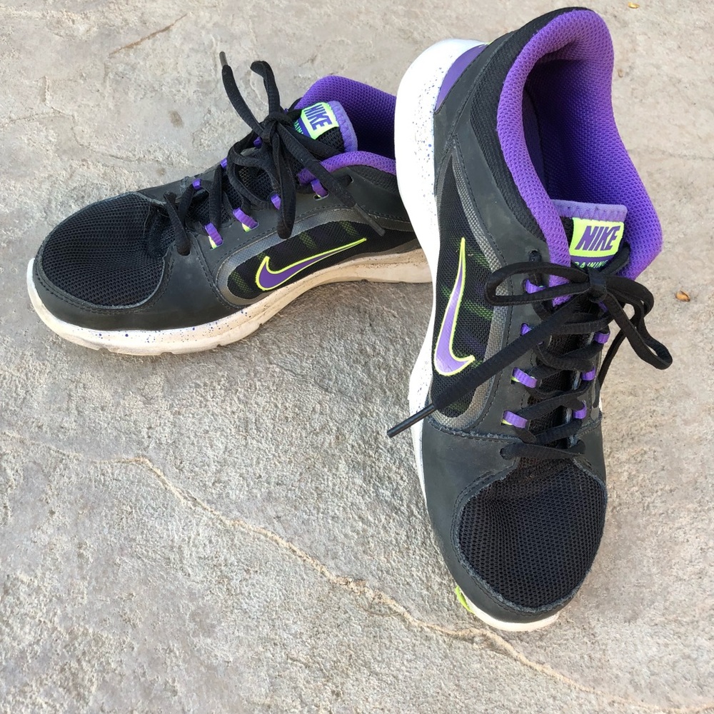 Nike Women’s workout shoe size 7.5